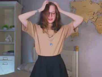 mathildesephton — Hi, I'm Evie, #18 yo, I'm #new and so #shy to be here GOAL: Wish me luck  #cute #teen [15 tokens remaining]