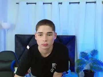 matiii18 — #new My Day 1!Goal: Cumshow  #young #18 #teen #bigcock [392 tokens remaining]