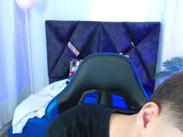 matiii18 — Naked Show and  Cumshow   #cum #18 #young #bigcock #twink [399 tokens remaining]