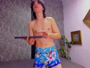 max__hill — GOAL: Show Hot Cock Close [38 tokens remaining] Welcome to my room! #twink #new #young #cum #gay