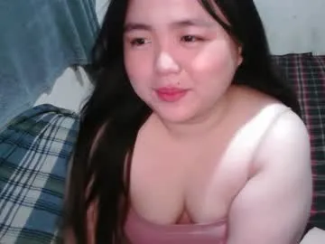 maxie_cat —  Hi! :) play with me. Private open. Goal: cum & naked #chubby #bbw #feet [449 tokens remaining]