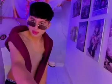 maxyocconell — Fingers in ass  [300 tokens #femboy #bigcock  #twink  #young #new