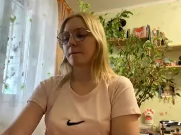 maybelleensminger — Goal: do you wanna to CUM with me | I'm Lola #18 i'm #young and #teen  a little #shy and #skinny [105 tokens remaining]