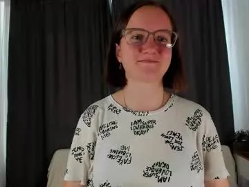 mayekollar — GOAL: Say hello to me [15 tokens remaining] Welcome to my room! i'm Tori i'm new here. Pls be gentle with me #new #18 #teen #young #natural