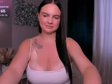 meganberrybb — Suck finger with eyes contact  [63 tokens left]  #bigboobs #bigass #submissive #deepthroat #bdsm