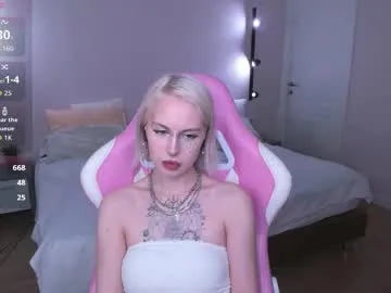 melanie_mason — dance+massage boobs #young #daddysgirl #feet #skinny #ahegao [23 tokens remaining]