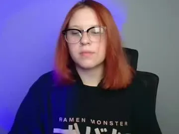melibooo — GOAL: kiss the camera [42 tokens remaining] Welcome to my room! #bigass #18 #redhead #glasses #bigboobs #cute