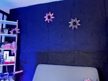melisabostton_ — CONTROL DOMI FOR 3 MINUTES AND BIG SQUIRT FOR YOU #submissive #smoke #slave #fuckmachine #bdsm [250 tokens remaining]
