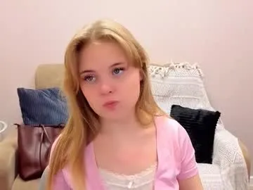 melissa_199 — put on hells #new #18 #shy #nonude #blonde [77 tokens remaining]