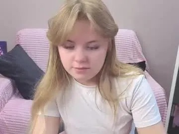 melissa_199 — put on hells #new #18 #shy #nonude #cute