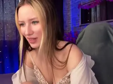 melody_mills — GOAL: I'll show you my panties [42 tokens remaining] Call me Lana i'm new here hehe ;) #18 #shy #smalltits #teen #new
