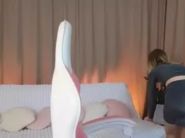 mengsin — Welcome to my room! #anal  #blonde #new #shy #18 - Goal: My first Goal [600 tokens left]