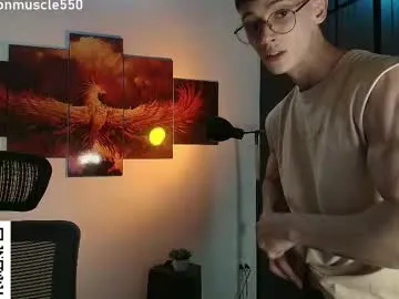 metatron_muscle — Hot muscles and a lot of semen!  #cum  #18 #muscle  #bigdick [1999 tokens remaining]