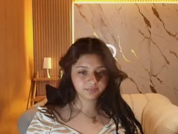 mia_hot_tf — GOAL: Flash tits [49 tokens remaining] Welcome to my room! #latina #bigass #bigtits #squirt #new