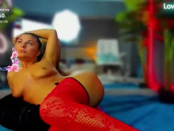 mia_melano_x — HOT RIDE &  BIG  SQUIRT  favorit vib 26TK ultra  high - Goal: RIde big Squirt #squirt #anal #bigass #natural #young