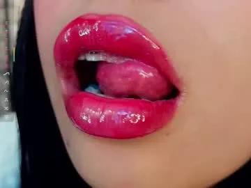 mia_roux1 — GOAL: Blowjob and jerkoff [99 tokens remaining] let me fill your cock with #saliva Favorite patterns ///// #braces # #deepthroat #messy #longtongue