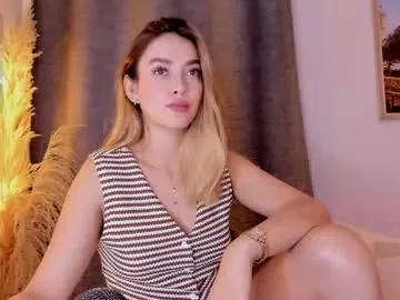 mia_white11 — spank assh ard [198 tokens left] I want to meet you and all your fantasies today - Favorite Vibe 33,111tk #young #nude #blonde #british #aussie