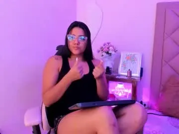 mialujan_ — give yourself the opportunity to know my powers  #natural  #natural  #shygirl   #latina   #cute