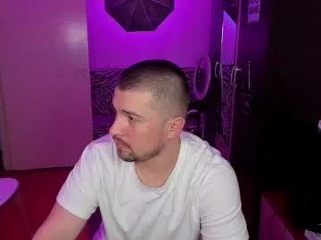 michael_wolfborn — Freechat on Chaturbate