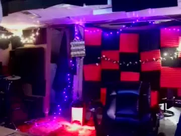 michelle_flowers — Michelle_flowers's room #trans #mtf #trap #hot #pornstar