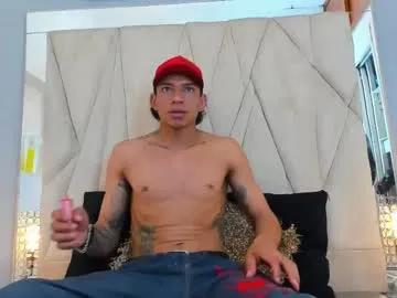 mickey_beasley — GOAL: Sexy Dance [150 tokens remaining] Welcome to my room! #bigcock #ebony #cum