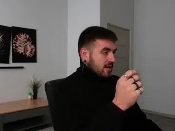 mike_platano — cumshow [1000 tokens remaining] #chill #20 #alpha #big #strong