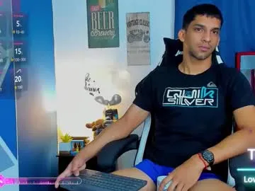mike_shelby21 — Show Cum  #Gay #muscle #lovense #feet #latino [1222 tokens remaining]