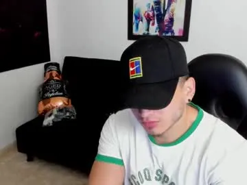 mikke_love — MAKE ME CUM #muscle #lovense #young #cum #ass [999 tokens remaining]