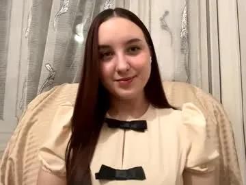 minervareddoch — Goal: Show my outfit fully : #new here #18 #shy #teen #cute [33 tokens remaining]