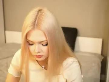 mirianscorgie — GOAL so that I can sleep soundly^+^^^^^^^^  Hey im Elsa and it's my 1st day here^^Hope you will help me and will be nice with me ^^ #new #shy girl here on CB im #petite #cute #blonde who wanna spend