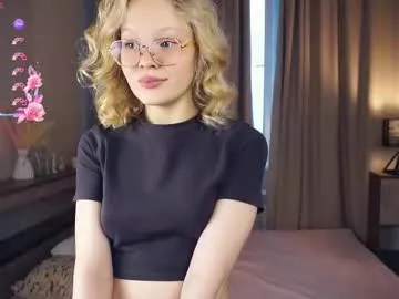 mishagiarrusso — ^.^Happy Saturday^.^ Eat ur flower - Goal: ur love make me playful [35 tokens left] #new #blonde #shy #teen #18