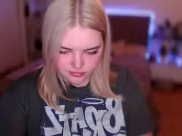 mistressdora — Tease me with your tips - Get naked - #bigass #blonde #shy #slave #bigpussylips