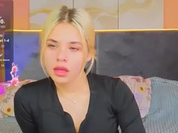 miu_miru — Goal: Remove the skirt #blonde #bigboobs #18 #lovense #teen