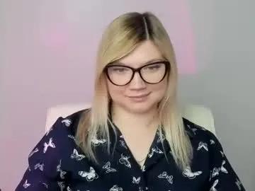 molly_moree — GOAL: turn and bend over [198 tokens remaining] Welcome to my room! #feet #blonde #18 #teen #natural