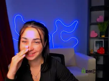 molly_xxx3 — GOAL: make me happy [2000 tokens remaining] hii everyone #teen #18 #shy #skinny #new