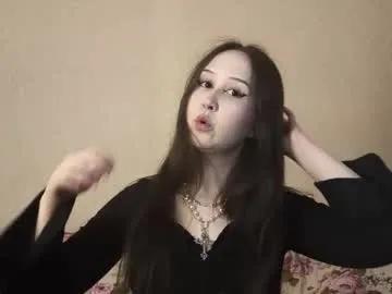 monibronce — a little dance :3 Hi dear, i'm Mia and welcome to my room: [33 tokens remaining] #shy #new #young #students #little