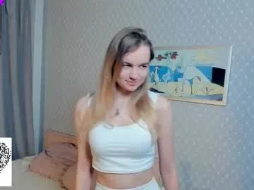moonperedz — GOAL: Touch my neck [20 tokens remaining] Shere my vibe #teen #new #shy #bigboobs #18