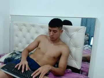 mr__joselo — #bigcock #master #humiliation #mature #sph #cum Mucha lecheeeee [1111 tokens remaining]