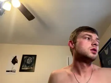 mrcoolguy68 — Cum [2000 tokens remaining]