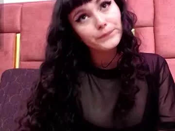 mxlvixje — C2C   UNLEASHMAXIMUMFUNINPRIVATE!   #new #natural #18 #anal  #feet