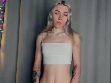 myviolet_rush — Olive here^^ GOAL: Bite lips  #new #smalltits #18 #lovense #skinny [13 tokens remaining]