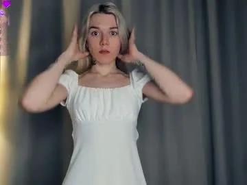 myviolet_rush — Olive here^^ GOAL: I'll show you what's under the dress #new #smalltits #18 #lovense #skinny [87 tokens remaining]