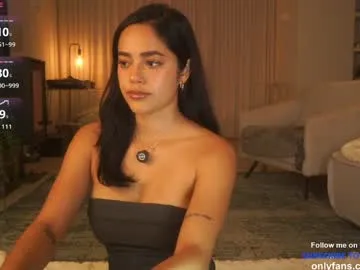 n_o_v_a — Lovense ferri on - Topless  [2500 tokens left]