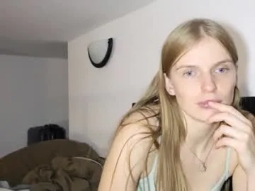 nadyacuddles — Get me naked [198 tokens left] #teen #shy #new #erotic
