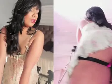 naia_luxx — Show anal #ebony #anal #bigass #lovense #new [354 tokens remaining]