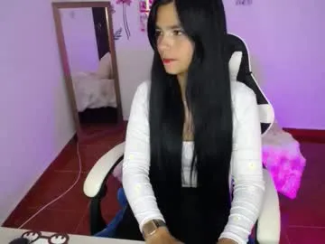 naomy__666 — GOAL: show ass [39 tokens remaining] Welcome to my room! #lovense #new #bigass #young #latina