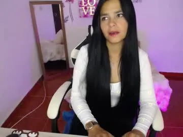 naomy__777 — GOAL: show ass [40 tokens remaining] Welcome to my room! #lovense #new #bigass #young #latina