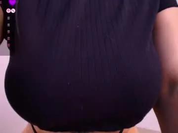 natalia_valencia_ — GOAL: ('') TIT SHOW [99 tokens remaining] :natashawelcome Welcome to my room! [username]  #bigboobs #latina #anal #bigass #teen 