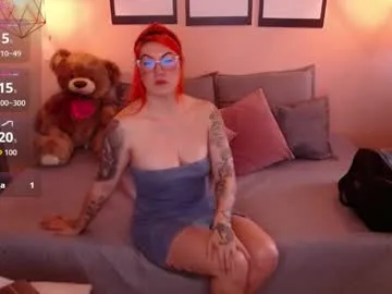 natasha_woo — hot for you - Goal is : Happy Friday! Sexy Cum Show #Fit #Redhair #BigAss #Tatto