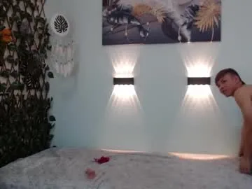 nathanclay — GOAL: Jerk Off Hard [72 tokens remaining] Welcome to my room! #new #blonde #anal #bigcock #18 Do you want to see this sexy boy in action?